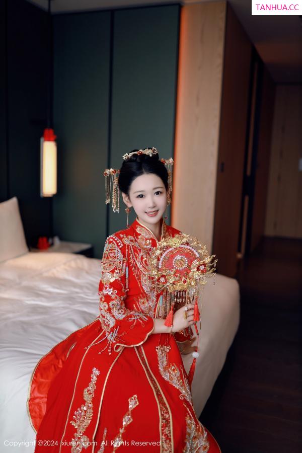 唐安琪  [XiuRen]高清写真图 2024.08.05 No.8972 唐安琪 性感新娘装第12张图片